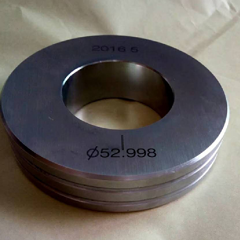 Lea más sobre los indicadores de anillo liso