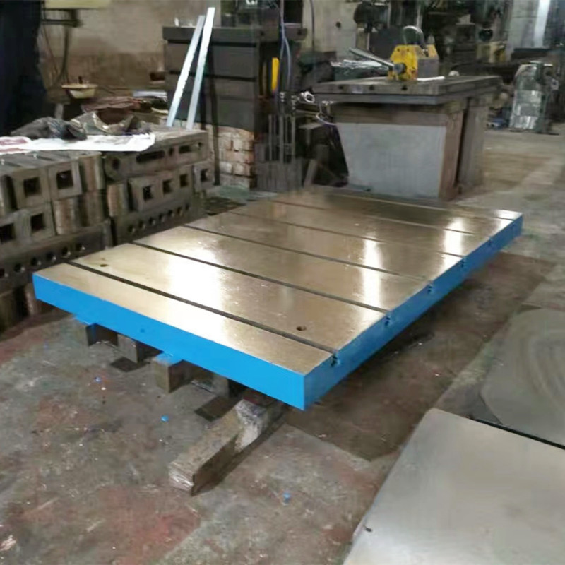 Lea más sobre la mesa de fabricación de metales
