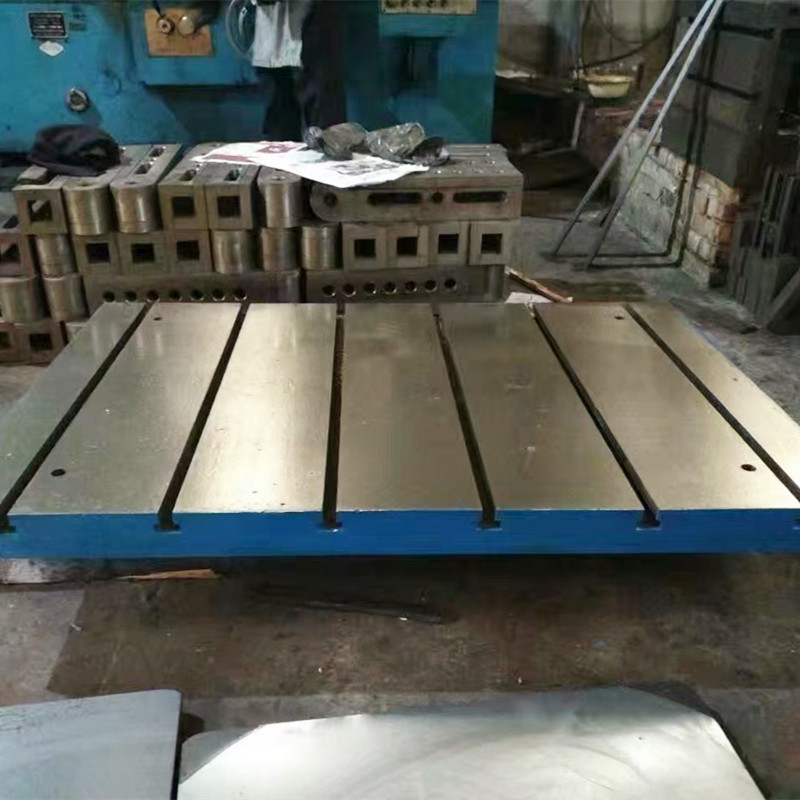 Lea más sobre la mesa de fabricación de acero